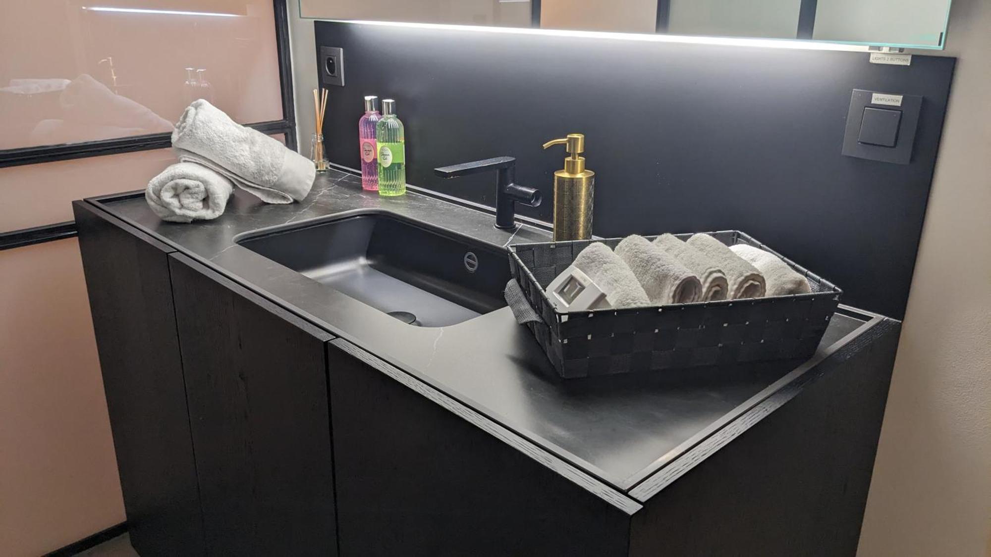 דירות אנטוורפן Luxe En Authenticiteit מראה חיצוני תמונה